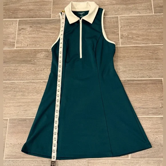REFORMATION EcoMove Leslie Zip-Front Activewear Dress in Color Pine. Size Small. - Picture 9 of 10